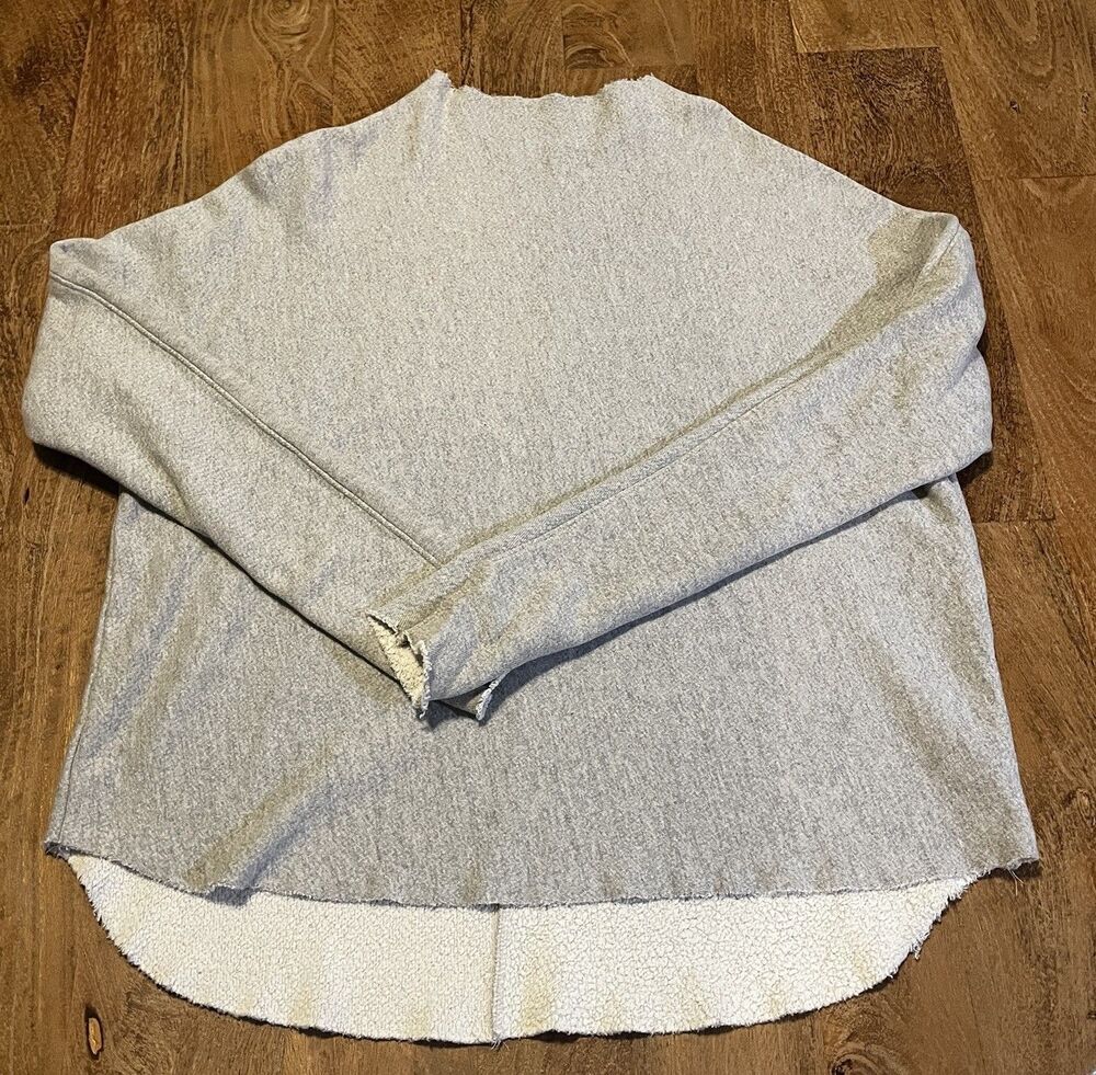 Perfectwhitetee Morrison Sweatshirt Size S Cozy Chic Luxury Loungewear Grey